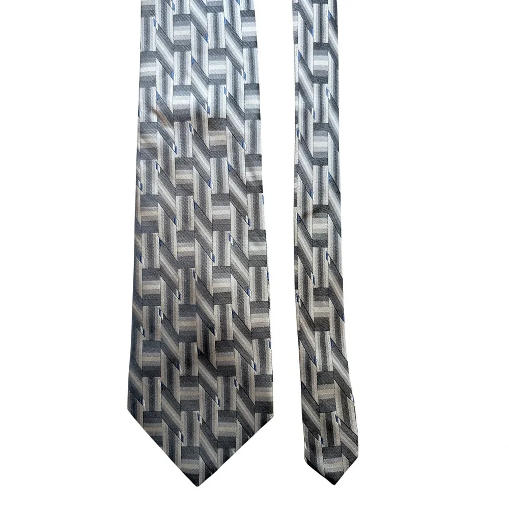 J.Ferrar Silk Necktie Grey Silver Geometric Woven Pattern Hand Made 57.75